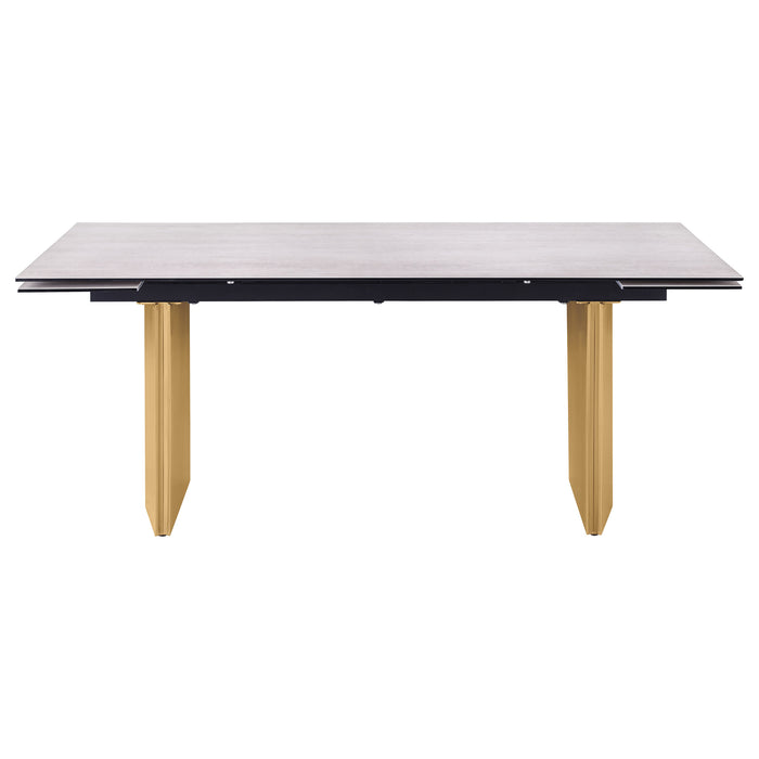 Vesa Extension Dining Table