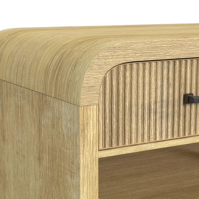 Ridgemont End Table with USB in Natural