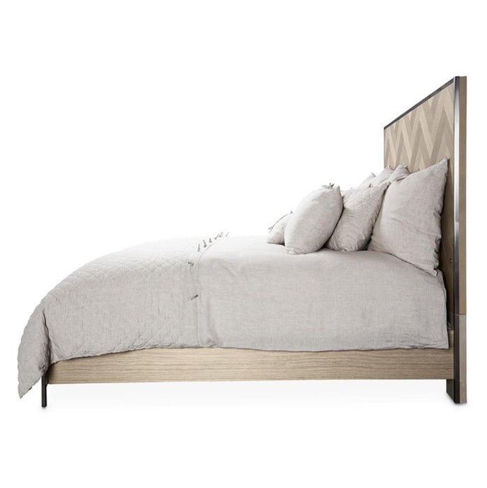 Silverlake Village Queen Panel Bed in Washed Oak KI-SLVG000QN-129