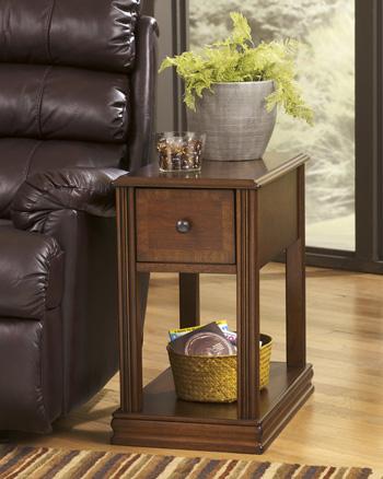 Breegin End Table Set