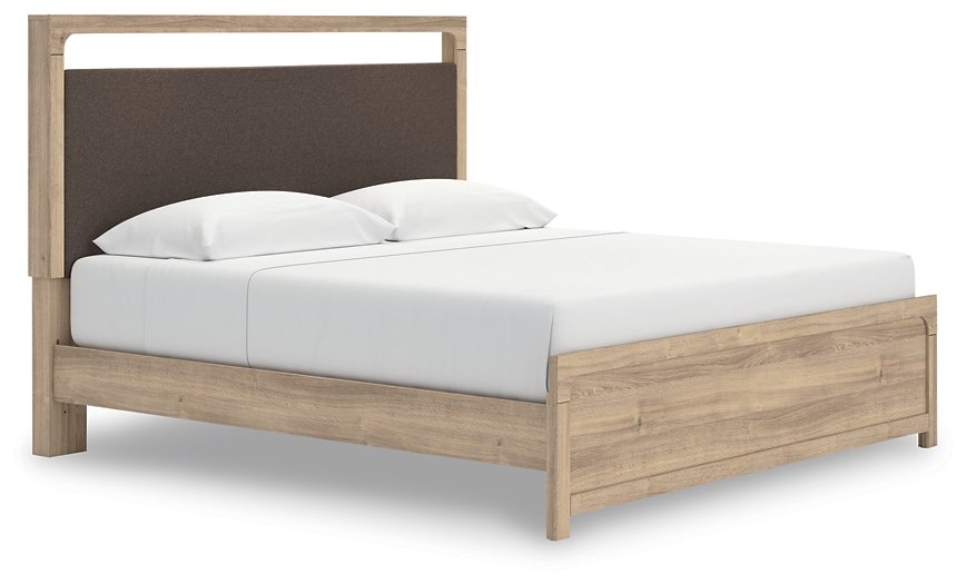 Kinlanni Upholstered Bed