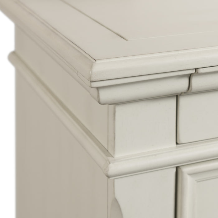 Slater Chest in Antique White