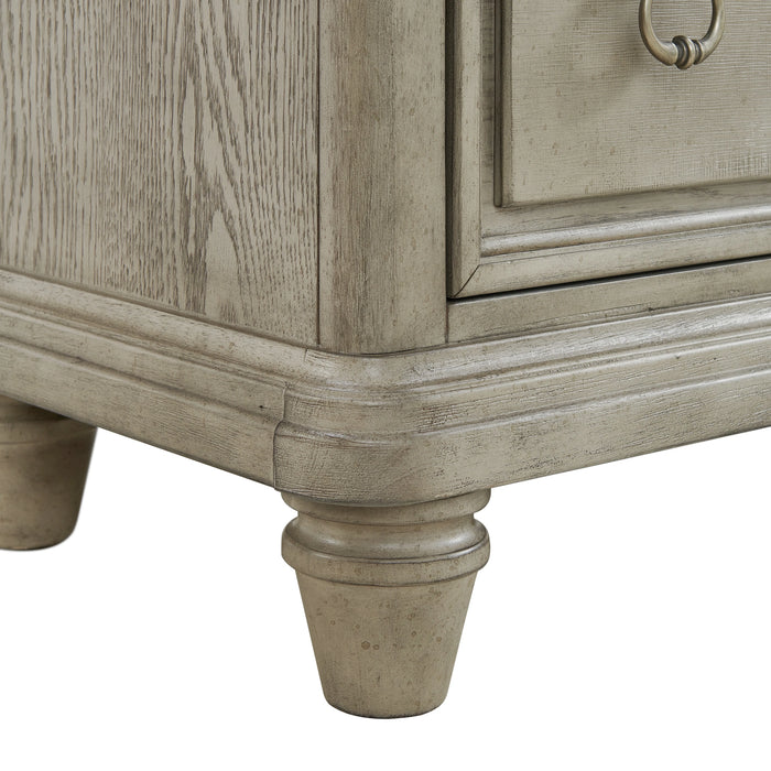 Whit-Ash Dresser and Mirror Set in Light Grey
